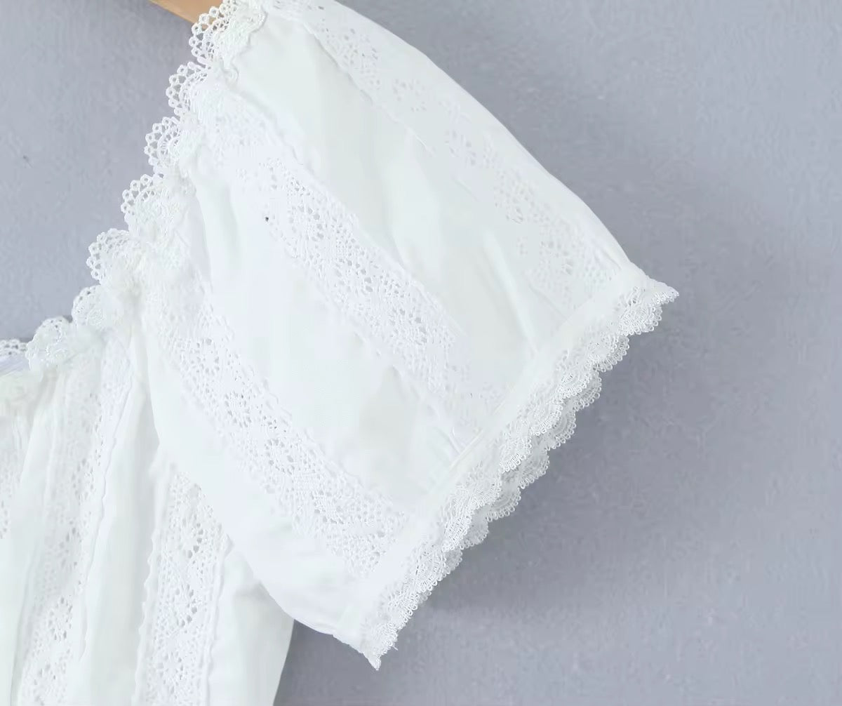 Avery Blouse