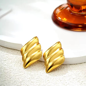 Wings Shape Stud Earrings