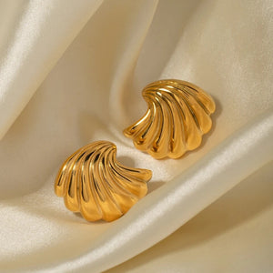 Wave Curved Shell Earrings