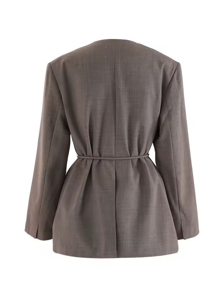 Isaya Blazer