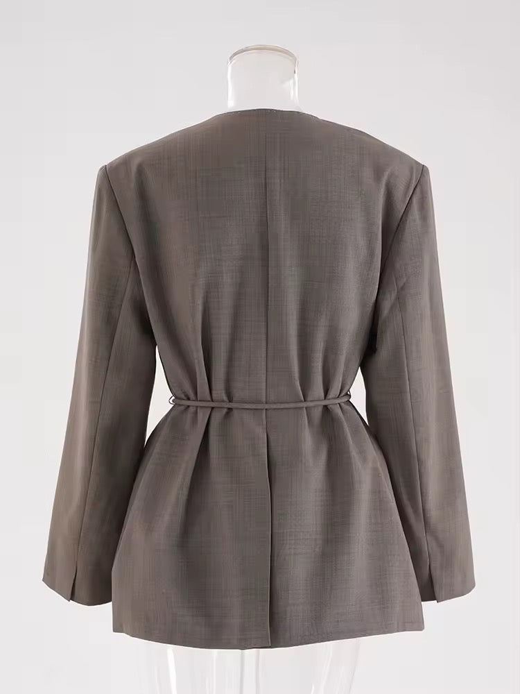 Isaya Blazer