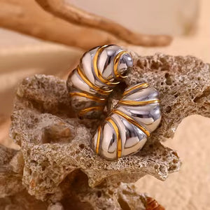 Cocoon Stud Earring