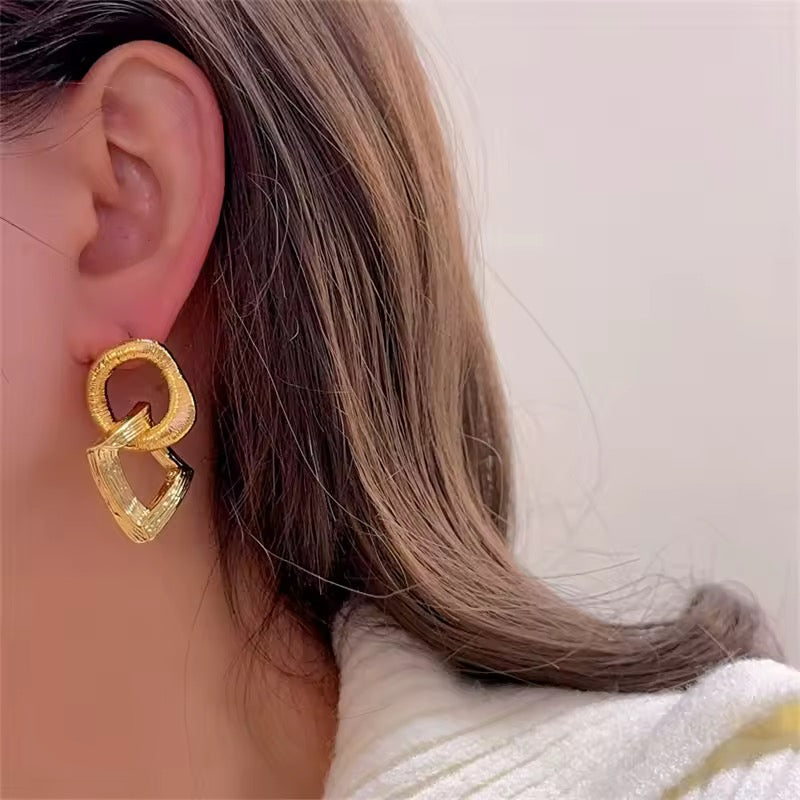 Square Interlaced Earrings