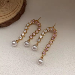 tassel dangle Pearl earrings